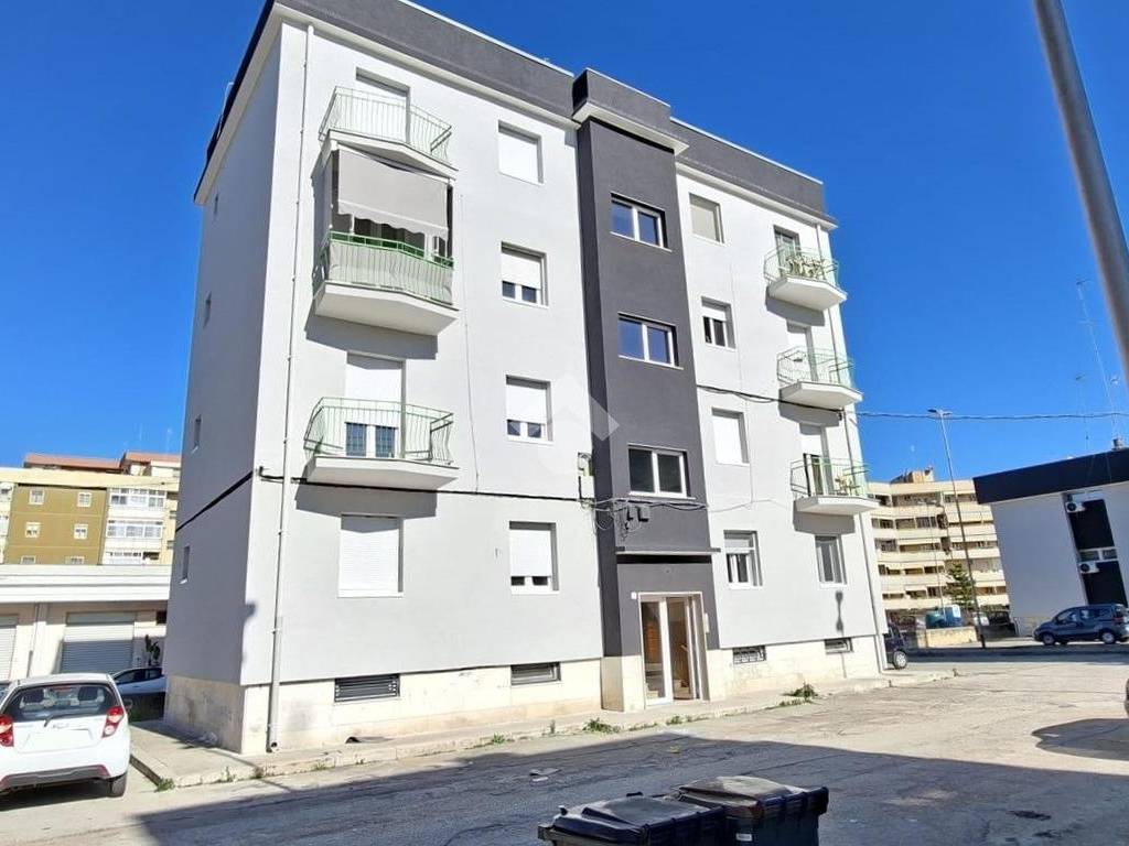 appartamento in vendita a Barletta in zona Borgovilla