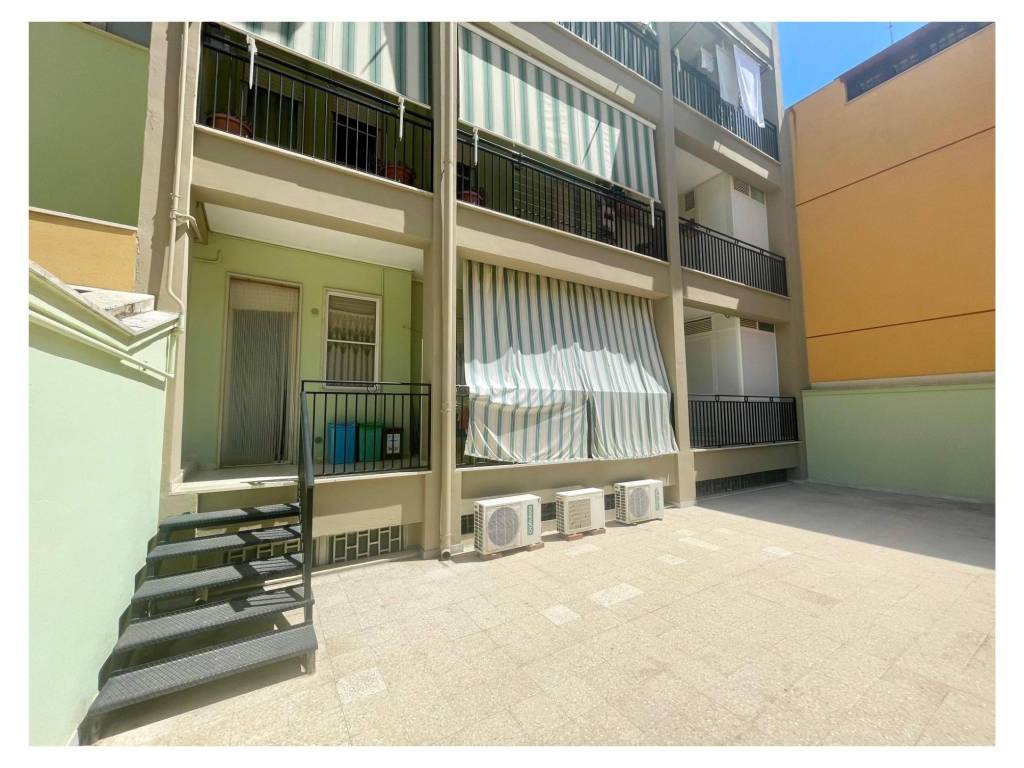 appartamento in vendita a Barletta in zona Borgovilla