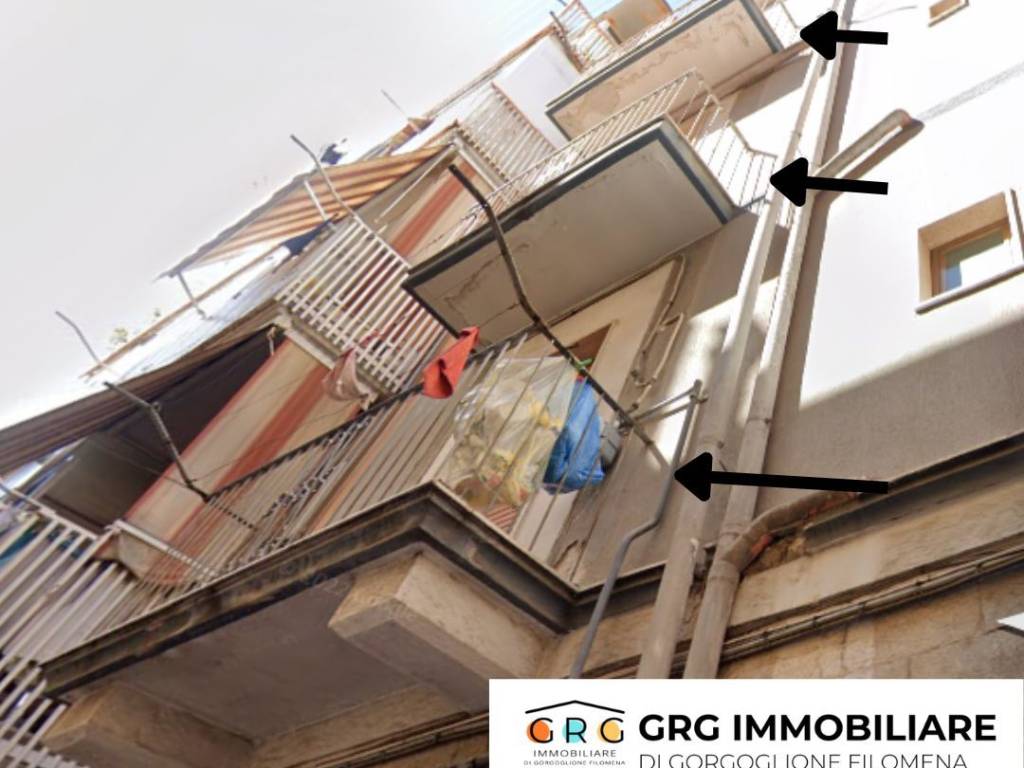 intera palazzina in vendita a Barletta in zona Settefrati