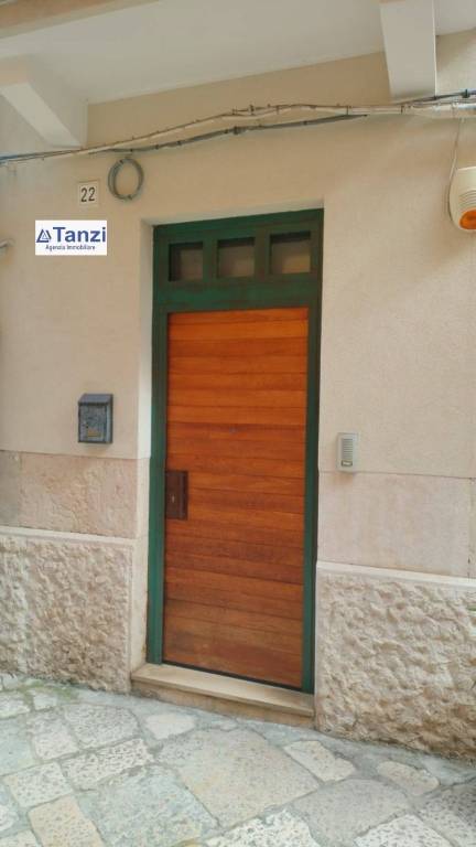 appartamento in vendita a Barletta in zona Santa Maria