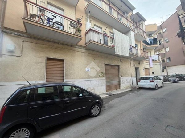 negozio in vendita a Barletta in zona Borgovilla