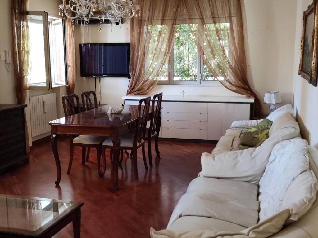 appartamento in vendita a Barletta in zona Patalini