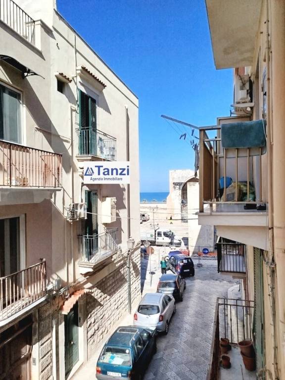 appartamento in vendita a Barletta in zona Settefrati