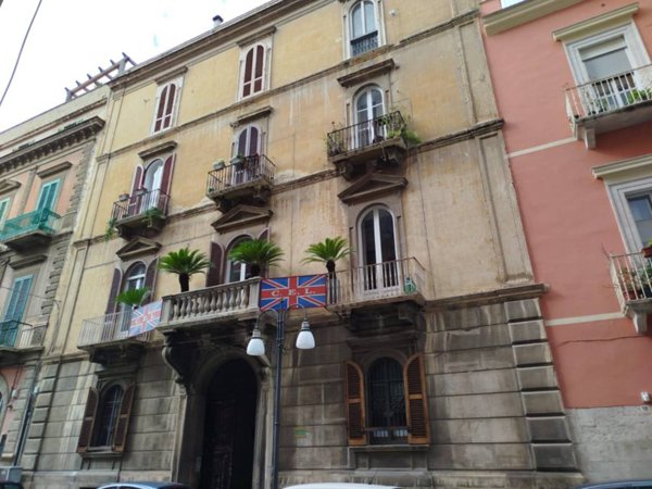 locale commerciale in vendita a Barletta in zona Centro Città