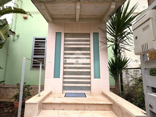 casa indipendente in vendita a Barletta in zona Montaltino