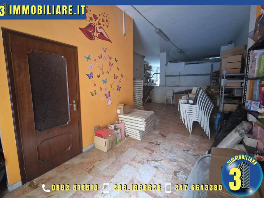 negozio in vendita a Barletta in zona Settefrati
