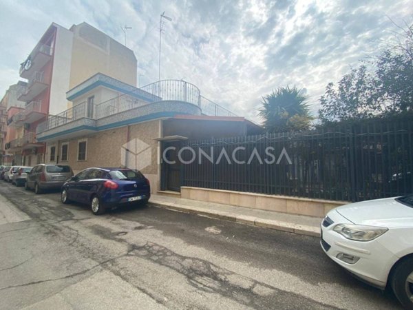 casa indipendente in vendita a Barletta