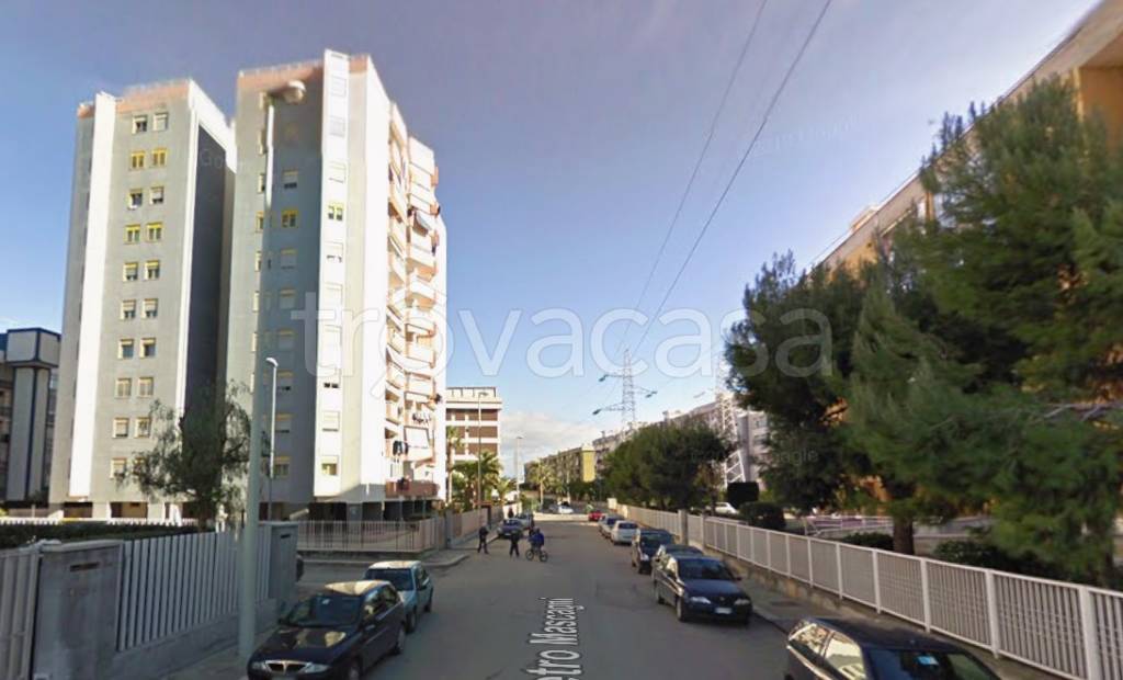 negozio in vendita a Barletta in zona Borgovilla