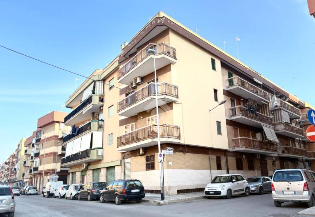 appartamento in vendita a Barletta in zona Settefrati