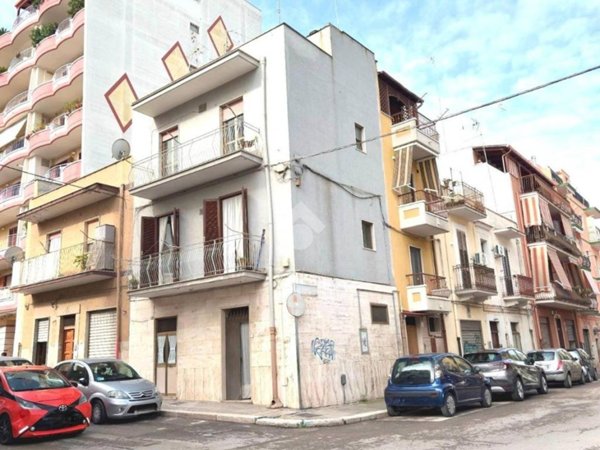 casa indipendente in vendita a Barletta in zona Settefrati