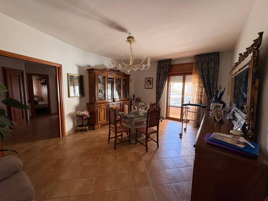 appartamento in vendita a Barletta in zona Borgovilla