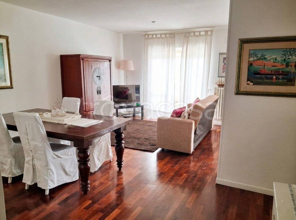 appartamento in vendita a Barletta in zona Patalini