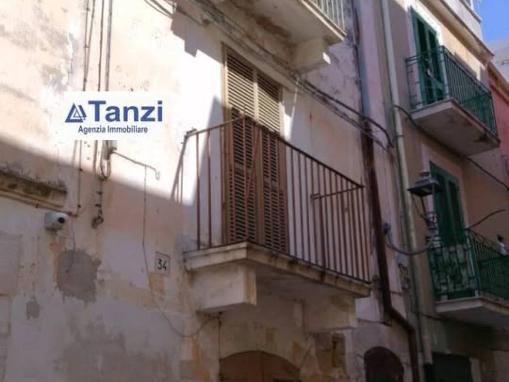 appartamento in vendita a Barletta in zona Santa Maria