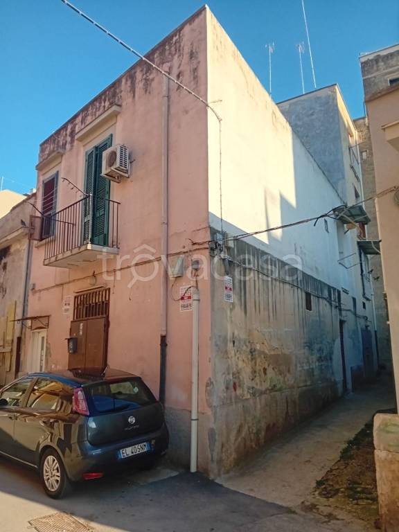 appartamento in vendita a Barletta in zona Settefrati