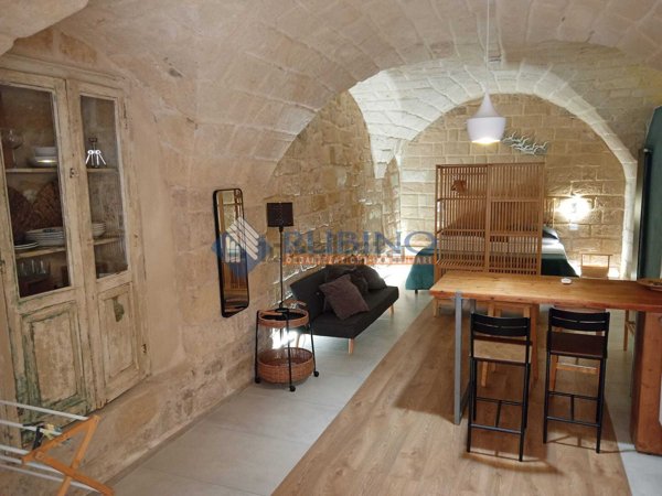 appartamento in vendita a Barletta in zona Santa Maria