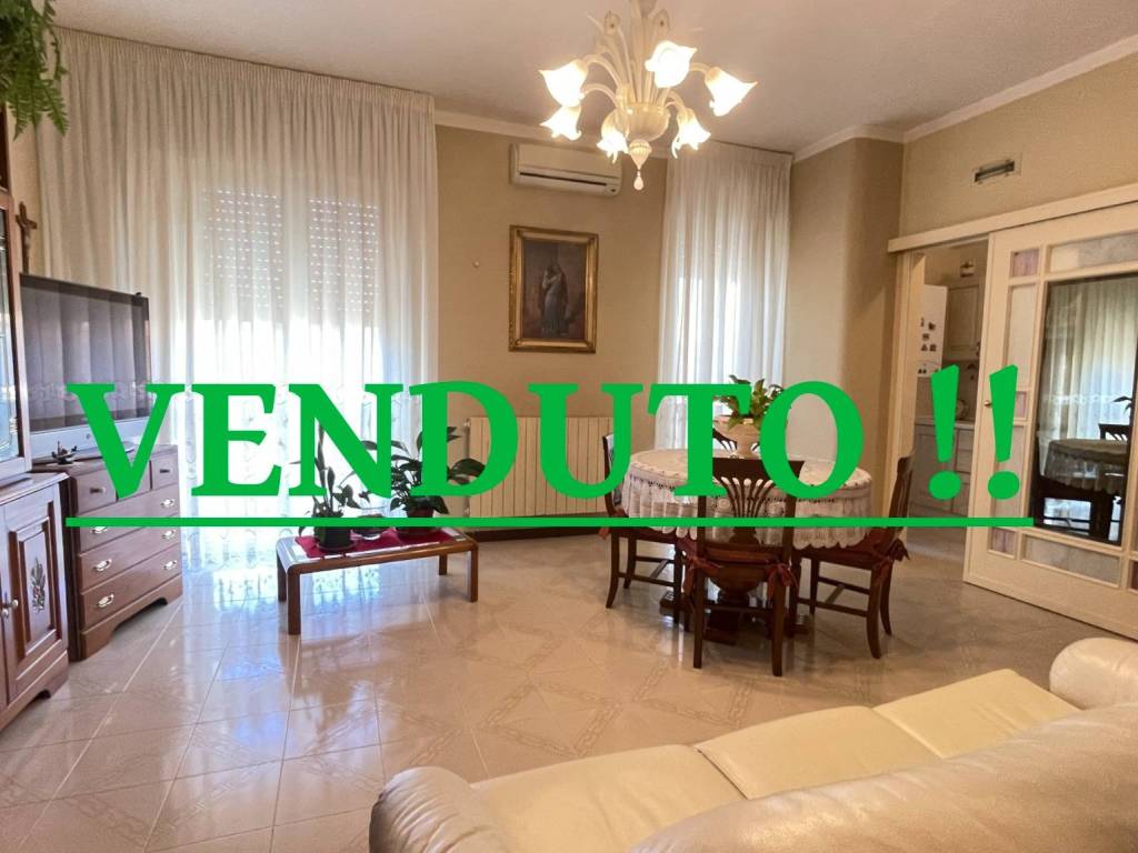 appartamento in vendita a Barletta in zona Settefrati