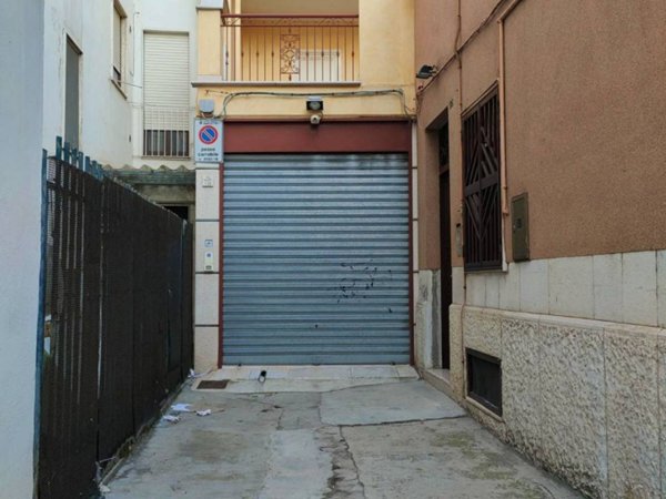 negozio in vendita a Barletta in zona Settefrati