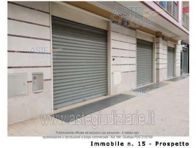 negozio in vendita a Barletta