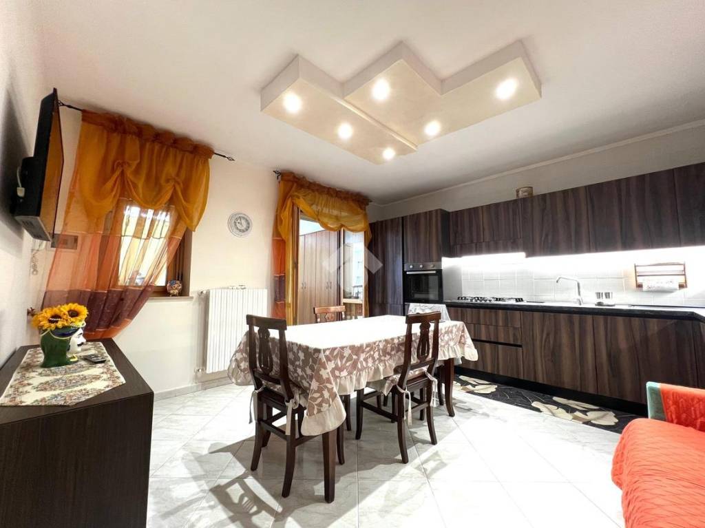 appartamento in vendita a Barletta in zona Borgovilla