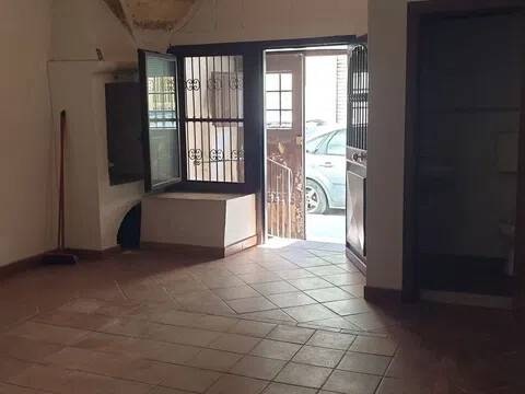 negozio in vendita a Barletta in zona Settefrati