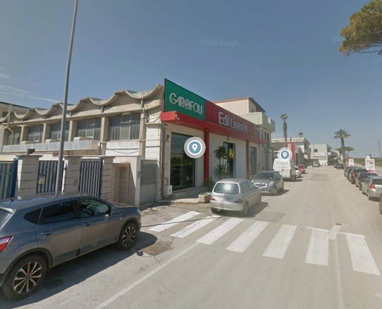 locale commerciale in vendita a Barletta