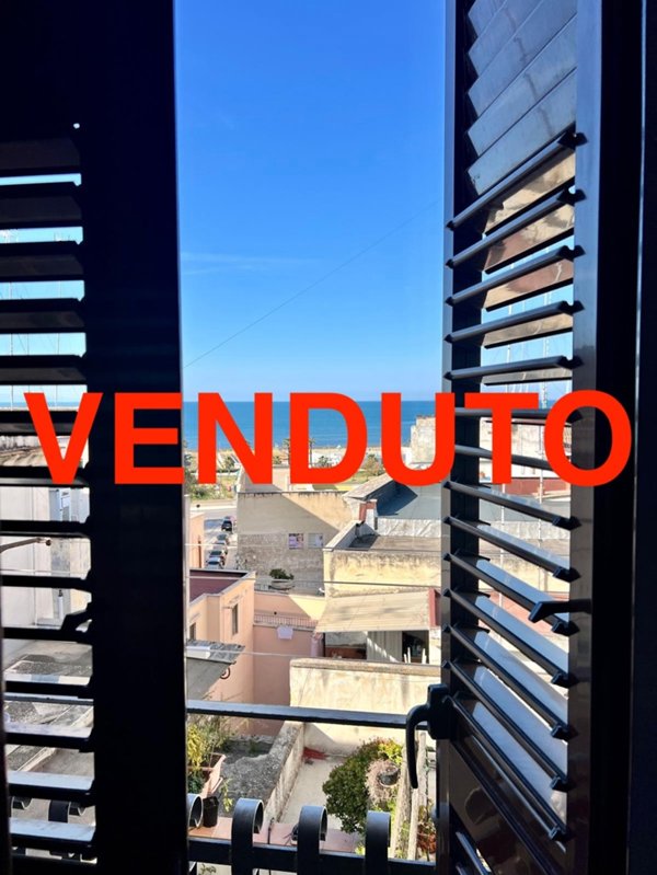 appartamento in vendita a Barletta in zona Centro Città