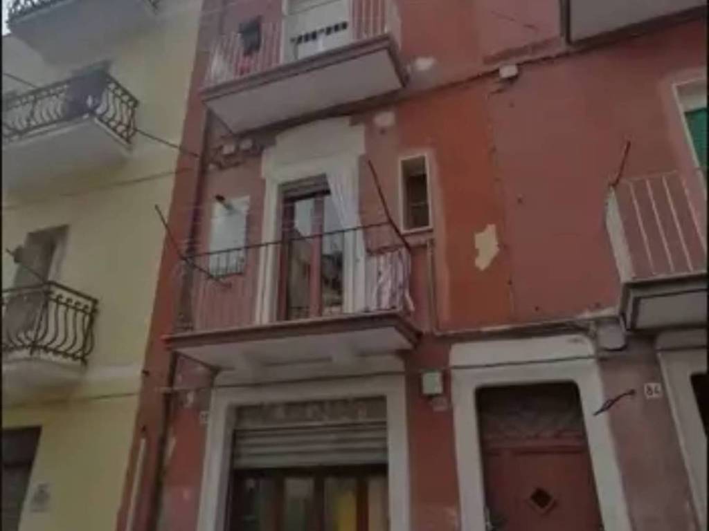 intera palazzina in vendita a Barletta in zona Settefrati
