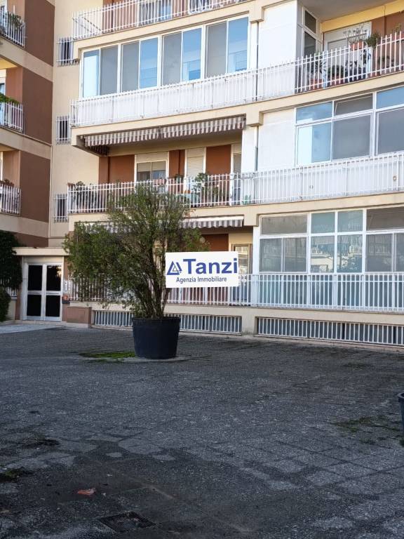 appartamento in vendita a Barletta in zona Patalini
