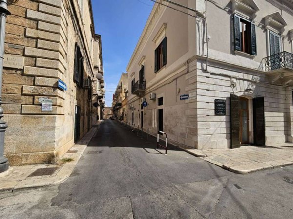 negozio in vendita a Bisceglie