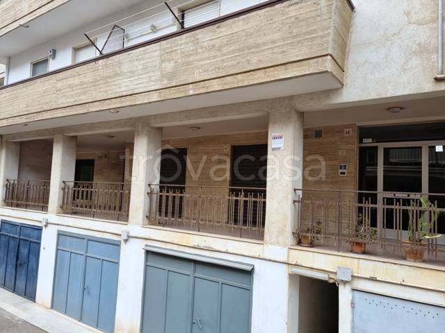 locale commerciale in vendita a Bisceglie