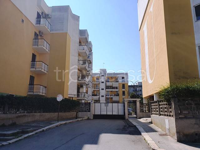 locale commerciale in vendita a Bisceglie