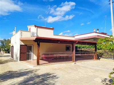 casa indipendente in vendita a Bisceglie