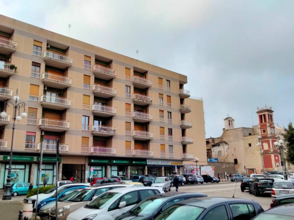appartamento in vendita a Bisceglie in zona Centro Città