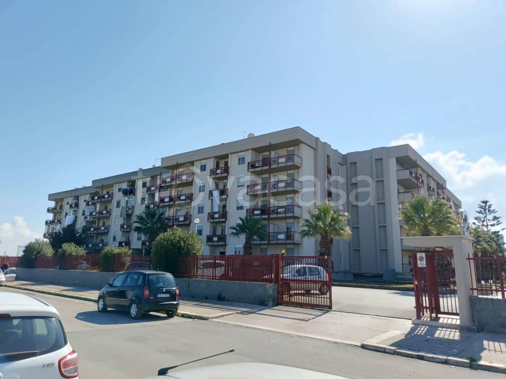 locale commerciale in vendita a Bisceglie