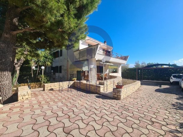 casa indipendente in vendita a Bisceglie