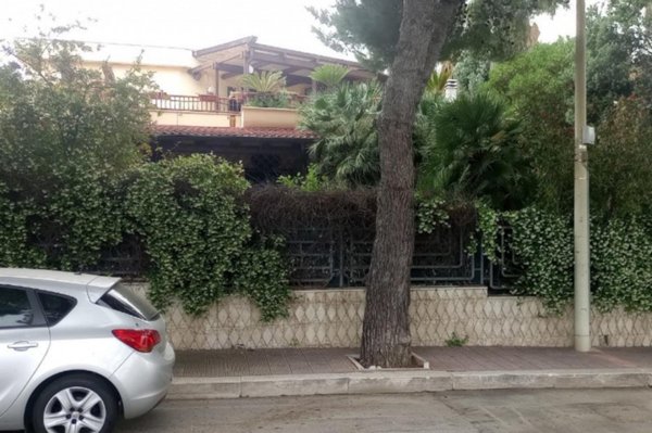 casa indipendente in vendita a Bisceglie
