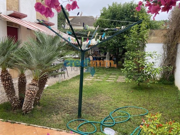 casa indipendente in vendita a Bisceglie