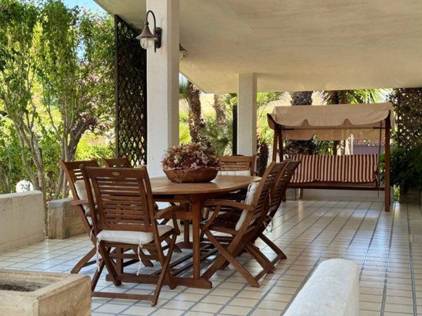 casa indipendente in vendita a Bisceglie
