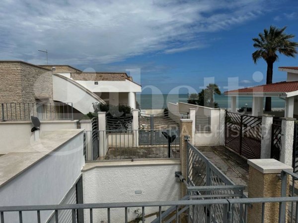 casa indipendente in vendita a Bisceglie