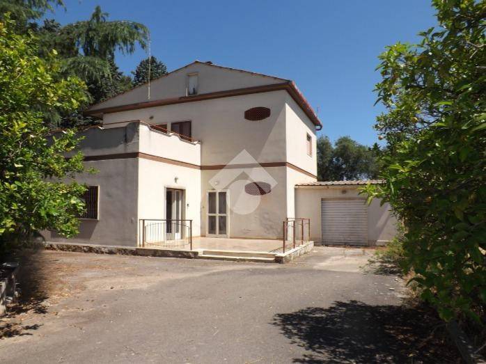 casa indipendente in vendita a Bisceglie
