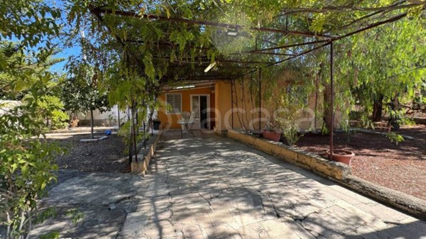 casa indipendente in vendita a Bisceglie