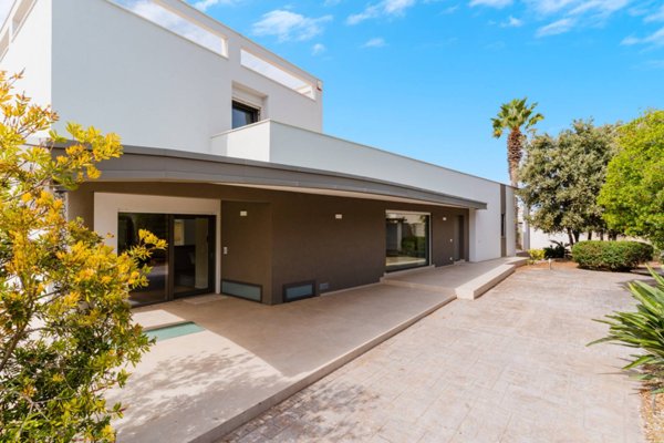 casa indipendente in vendita a Bisceglie