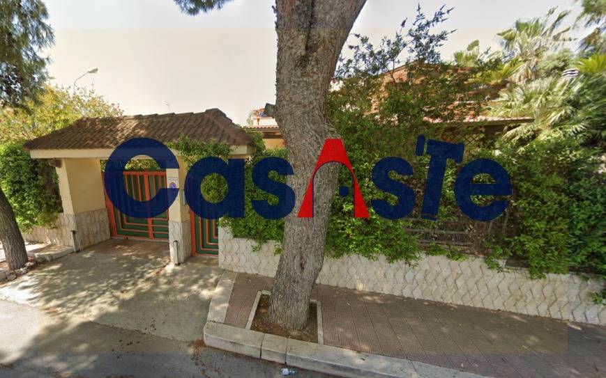 casa indipendente in vendita a Bisceglie