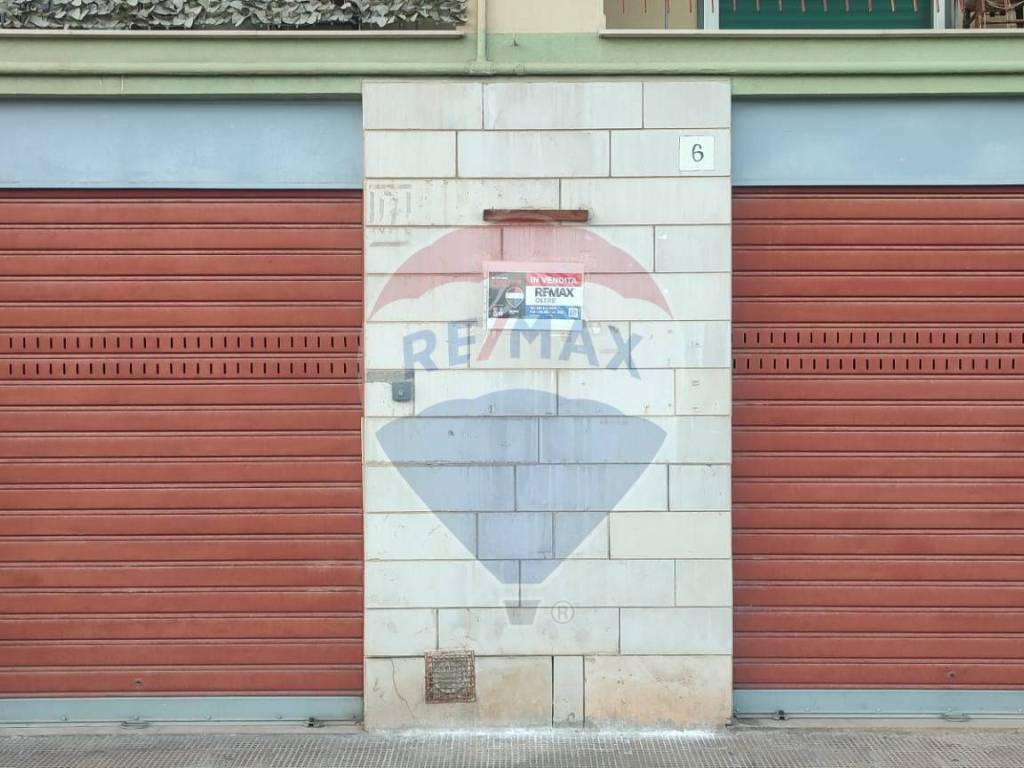 locale commerciale in vendita a Bisceglie