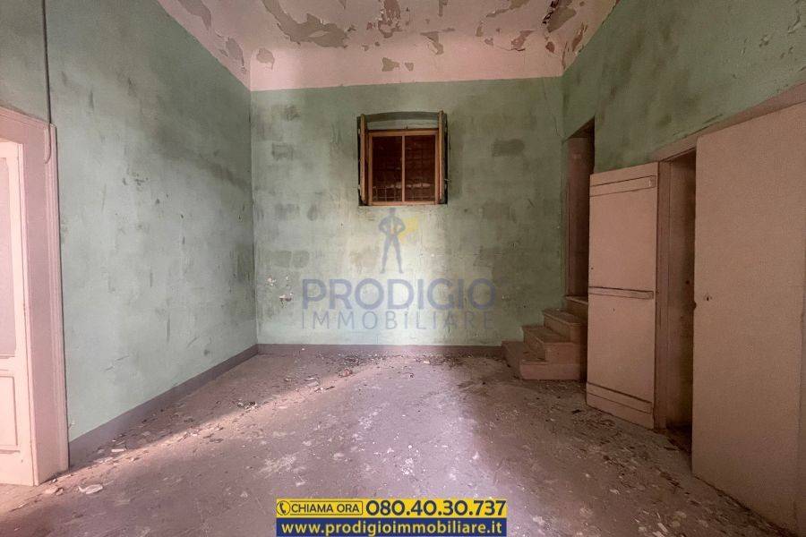 intera palazzina in vendita a Bisceglie