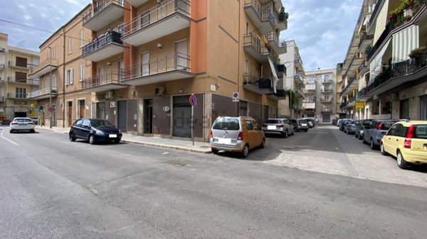 locale commerciale in vendita a Bisceglie