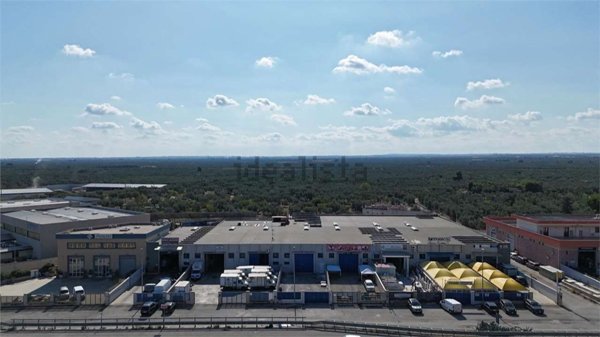 capannone in vendita a Bisceglie