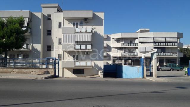 locale commerciale in vendita a Bisceglie