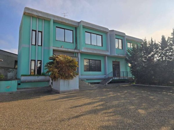intera palazzina in vendita a Bisceglie