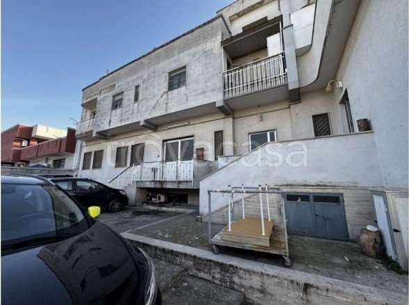 negozio in vendita a Bisceglie